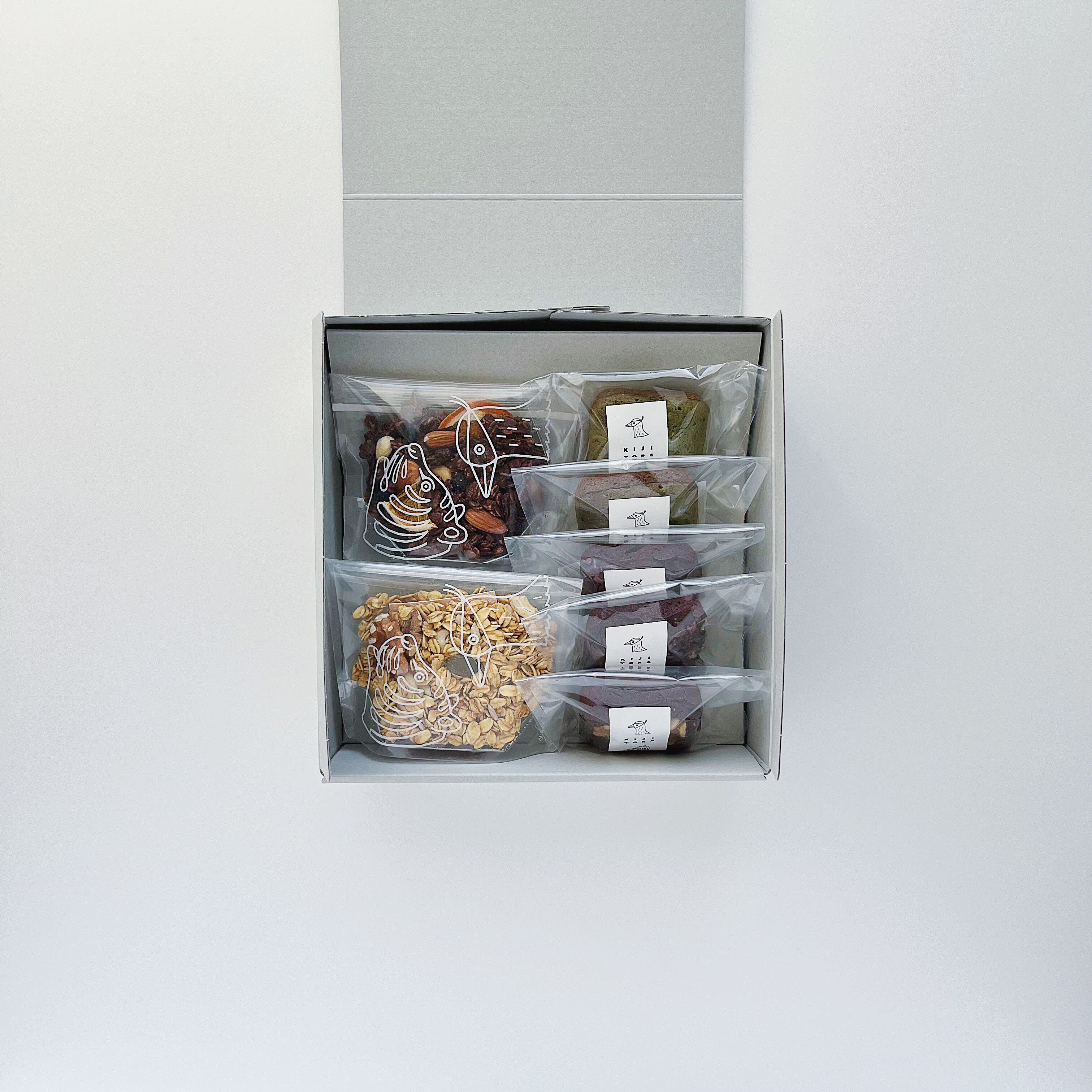 グラノーラとドライイチジク＆ナッツセット and or Granola