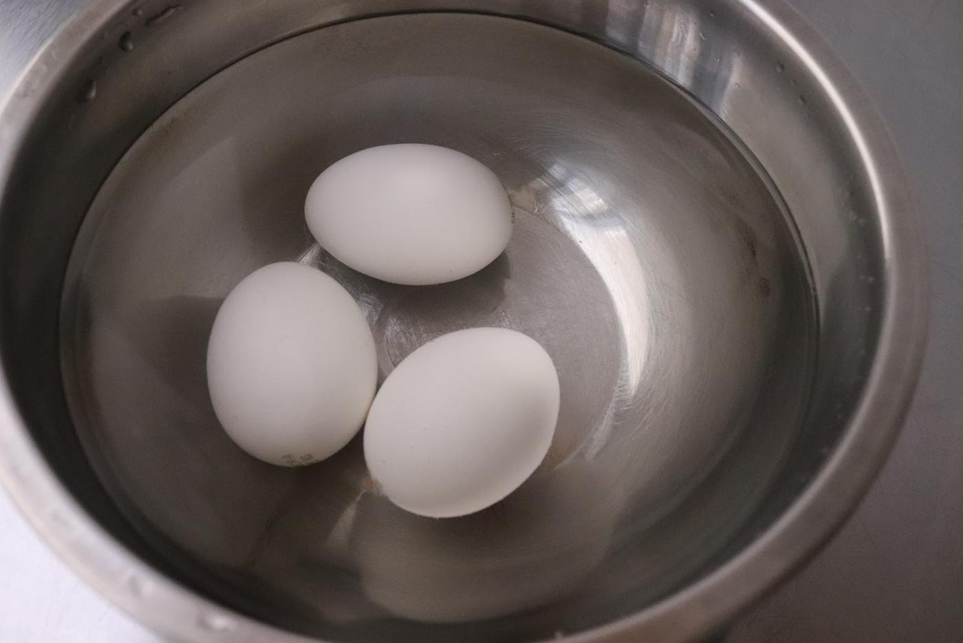 カンタン自炊 電気ケトルを用いた失敗しない「ゆで卵」製造法札幌デンドライト