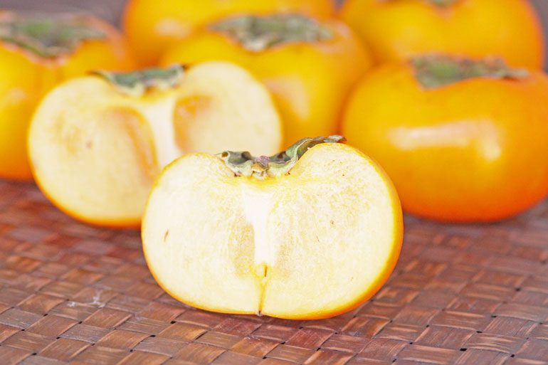 今日買ってきた柿なんですが、これは熟してるんでしょうか？腐っ- Yahoo!知恵袋