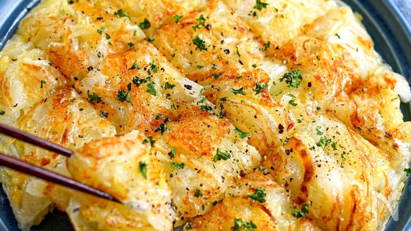 玉ねぎとじゃがいものチーズ焼き