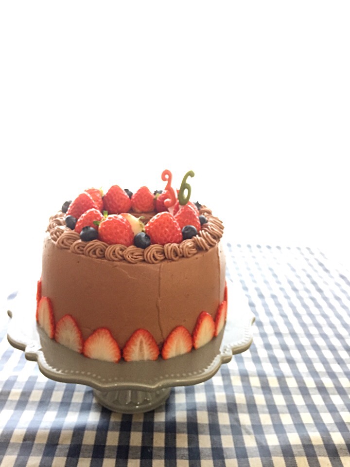 とっても簡単！シフォンケーキのデコレーション♪真ん中の飾り方もご紹介天満紙器