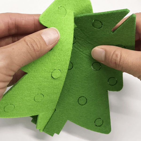 壁掛けフェルトツリー クリスマスツリー Merry christmasフェルトクリスマスツリー壁掛け クリスマス飾り 工作 キット