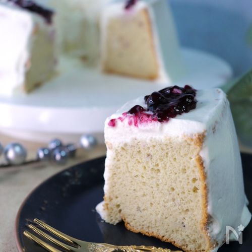 デコレーションケーキとブルーベリー新すまいるしふぉん