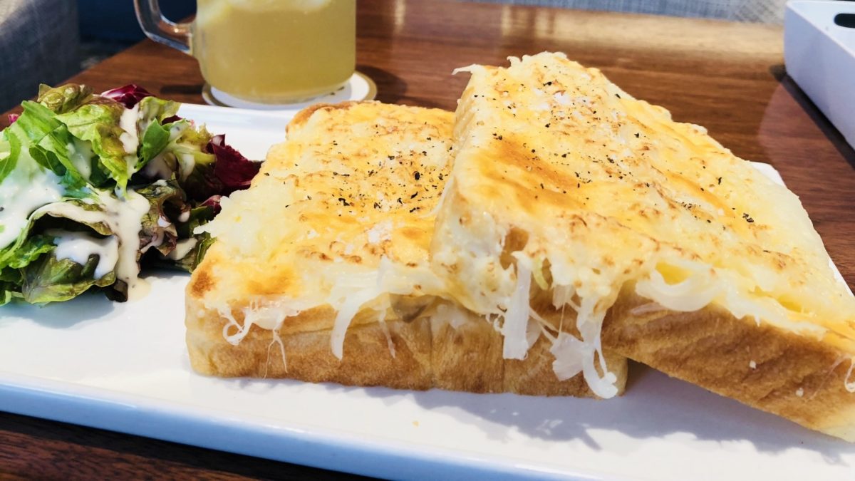 自宅で簡単『スモアトースト』 家事ヤロウ!!! 秋のパン祭り！ - なにからなにまで