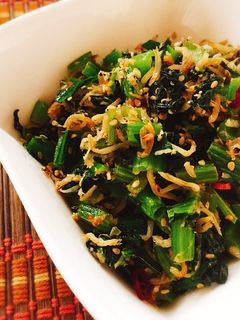 覚えやすい分量♡小松菜のソフトふりかけ風 レシピ・作り方クラシル