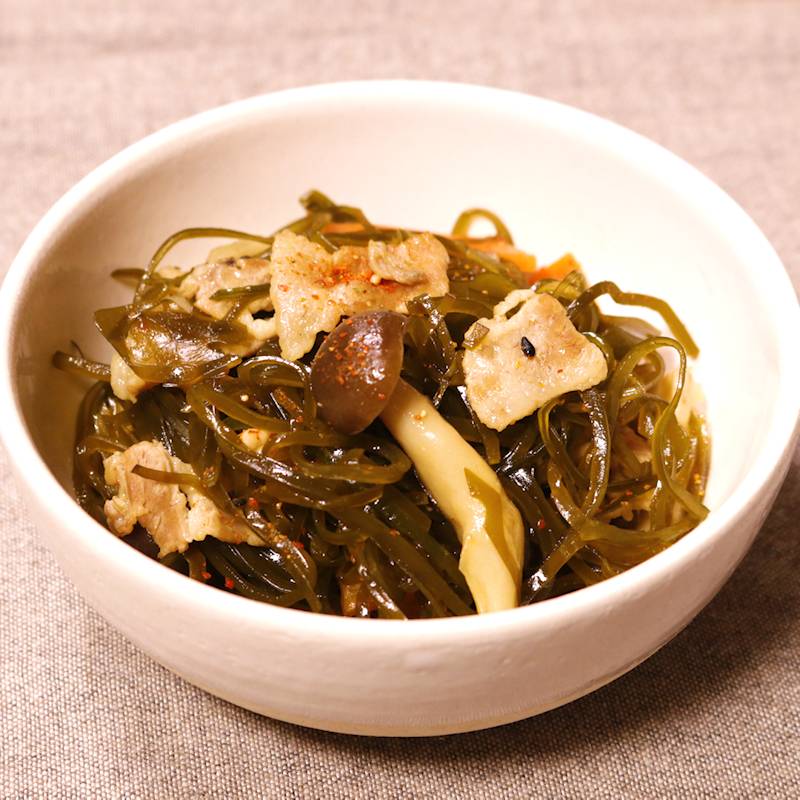 ☆生昆布の煮物は結んで煮て・☆ : ガジャのねーさんの 空をみあげて☆ Hazle cucu ☆