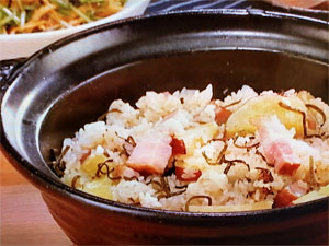 しめじとさつまいもの炊き込みごはん