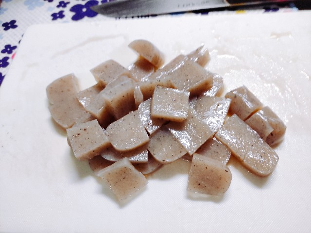 臭みはある？業スー「国産豚ミックスホルモン」の特徴やおいしく食べる方法 - macaroni