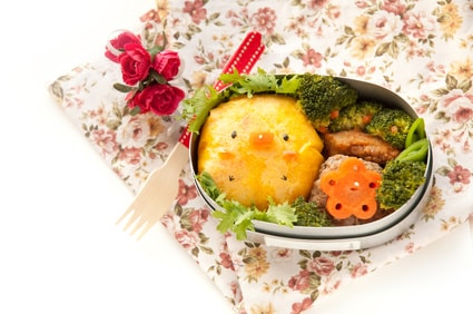 ピクニックデートで彼氏が喜ぶお弁当レシピ30選！初心者でも簡単に作れておすすめ！ ちそう