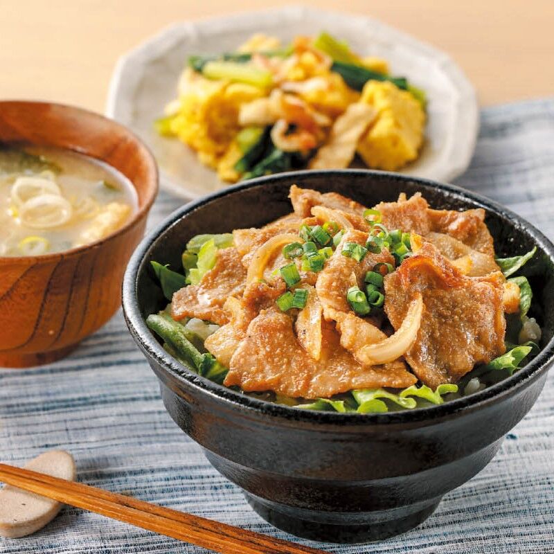 豚みそ丼専門店 有隣長瀞で遊ぶ