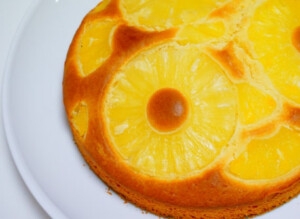 完熟したいちじく アップサイドダウンケーキbona voyageボナボヤージュ