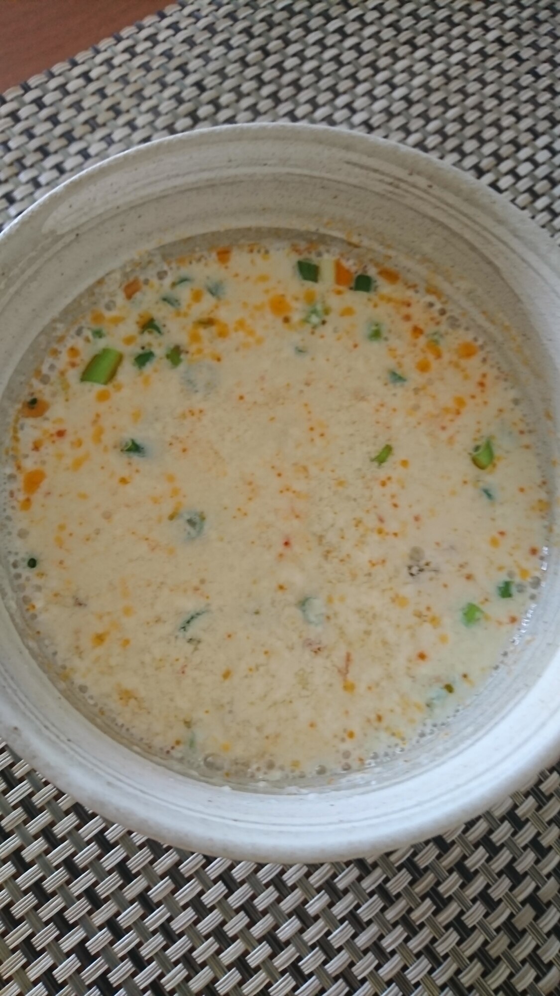 台湾の定番朝ごはんを日本の家庭料理にアレンジ！ ペギーさんの「豆乳スープ」 - レタスクラブ