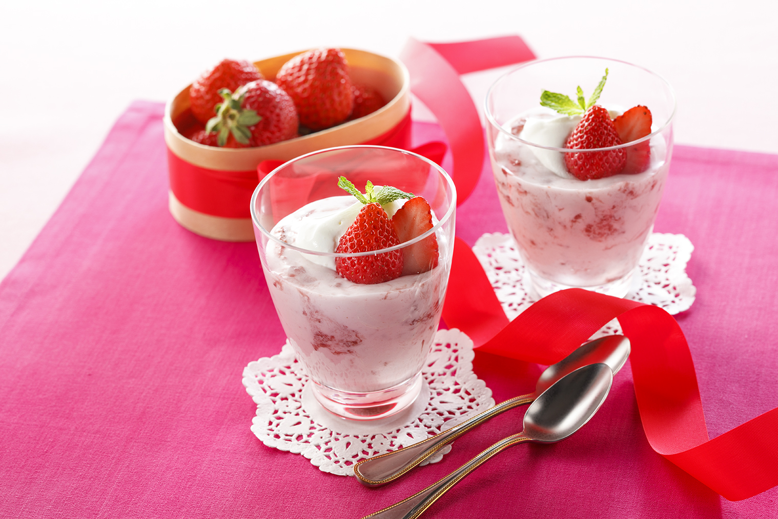 材料4つ フルーチェプリンのレシピ👩🏻‍🍳🍓 リールを見るとわかりやすいよ🫶 ホワイトデーひなまつりひな祭りひな祭りケーキひな祭りスイーツフルーチェフルーチェアレンジいちごスイーツプリンいちごプリンお菓子作りお菓子