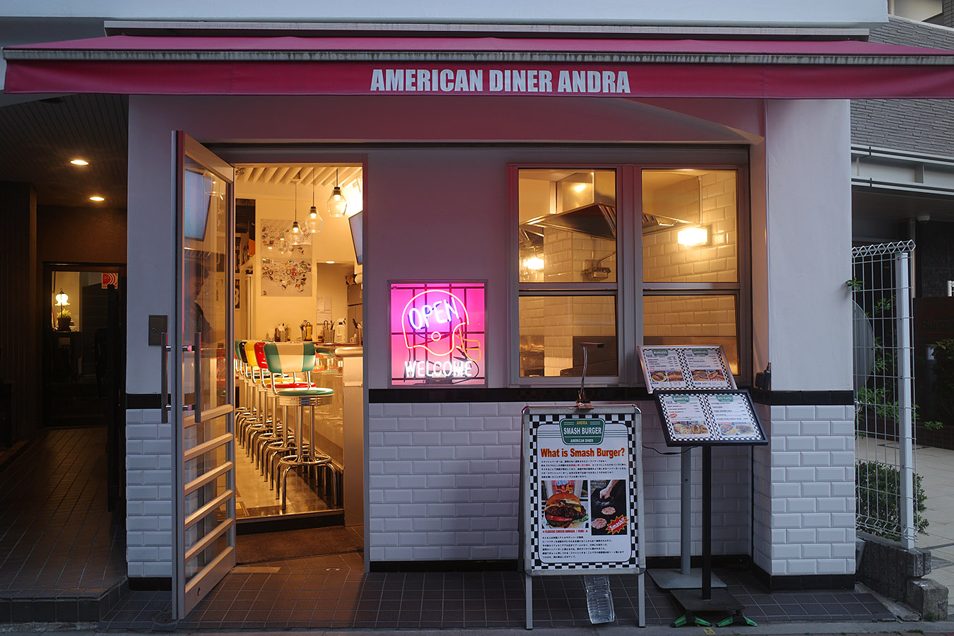 メニュー写真 : American diner ANDRAアメリカンダイナーアンドラ- 稲荷町 ハンバーガー食べログ