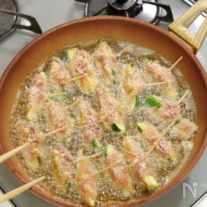 豚肉とキャベツ、ズッキーニのチーズ蒸し