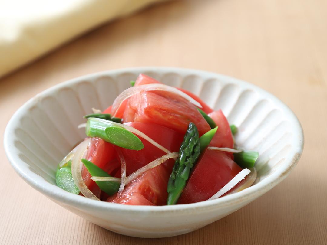 トマトとアスパラの卵炒めだいどこログ 生協パルシステムのレシピサイト