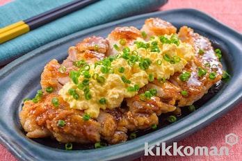 詳しいレシピは「 」をタップ, 鳥肉とにんじんとこんにゃくの照り煮, 作る時はフィード投稿版を見ると作りやすいです♪, 心が和む和食の定番！！,心も体もあたたまる照り煮です♪, ごはんにも合う、お酒にも合う！！, 冷めても美味しいのでお弁当にもぴったりです🥰,※保存しておくと後から見返せます。, 美味しそう､作りたいと思ったらコメント欄に😍でコメントしてもらえたら嬉しいです。,