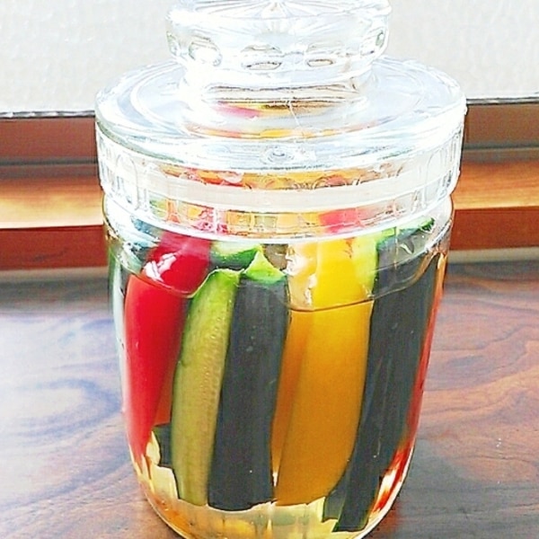 基本からアレンジまで！思わずつくりたくなる「ピクルス かんたん酢 パプリカ」のレシピ集クックパッド