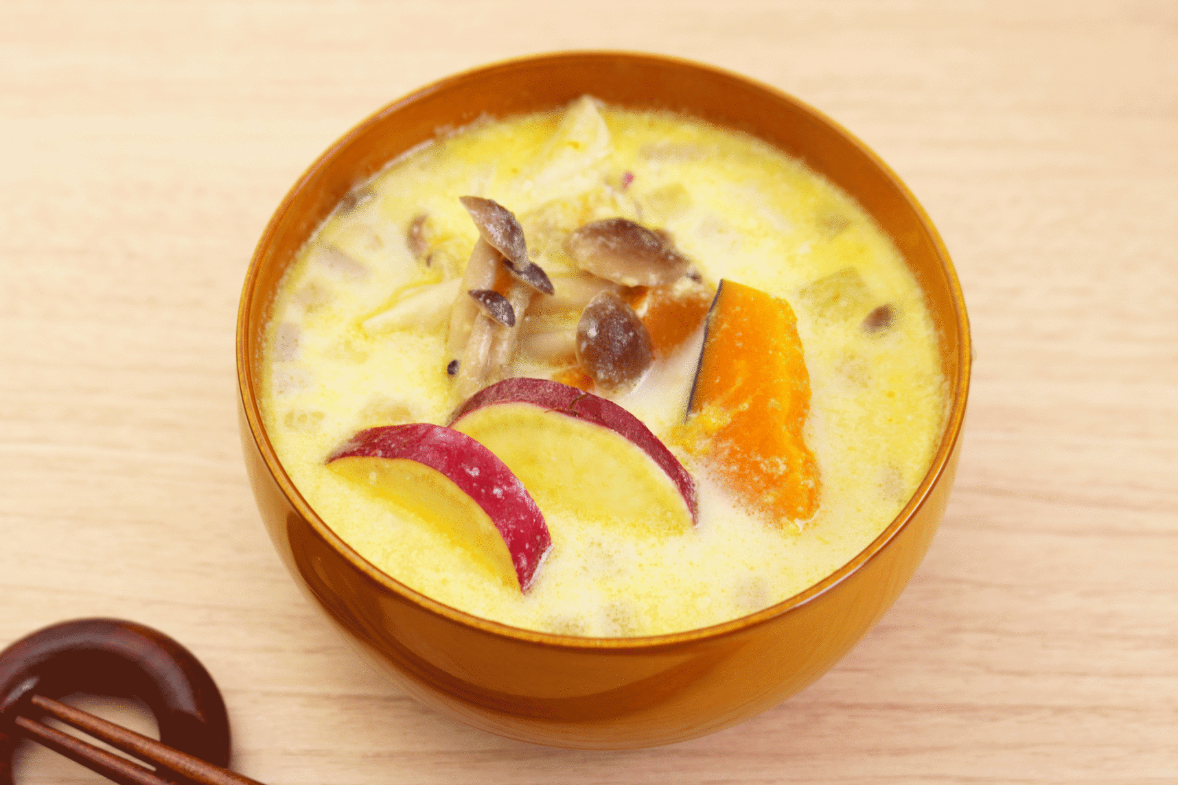 カット野菜を使って簡単☆電子レンジで豆乳スンドゥブチゲ