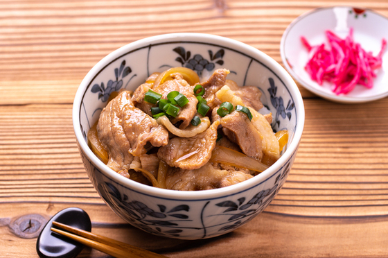 「豚こま肉のみそ炒め」レシピ