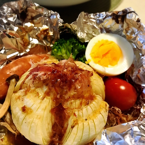 トースターで作る！にんにくの丸ごとホイル焼き