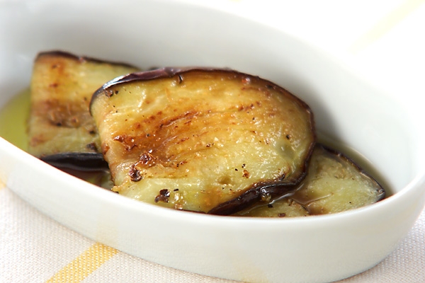 なすとトマトの焼きマリネ うまみがジュワ♪さっぱりおかず
