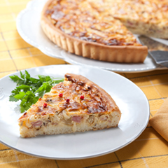 ツヴィーベルクーヘン - Wikipedia