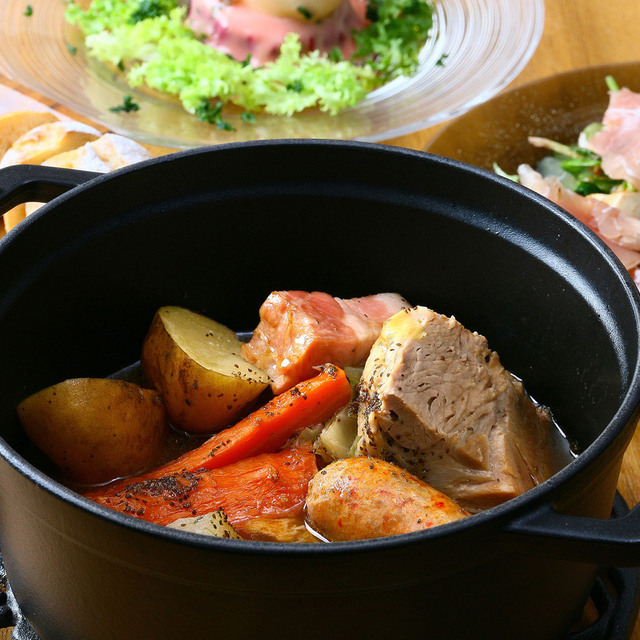 ポトフ料理ジョワ 夏は焼きパスタ専門店@pot_au_feu_joie· Shinjuku-ku, Tokyo