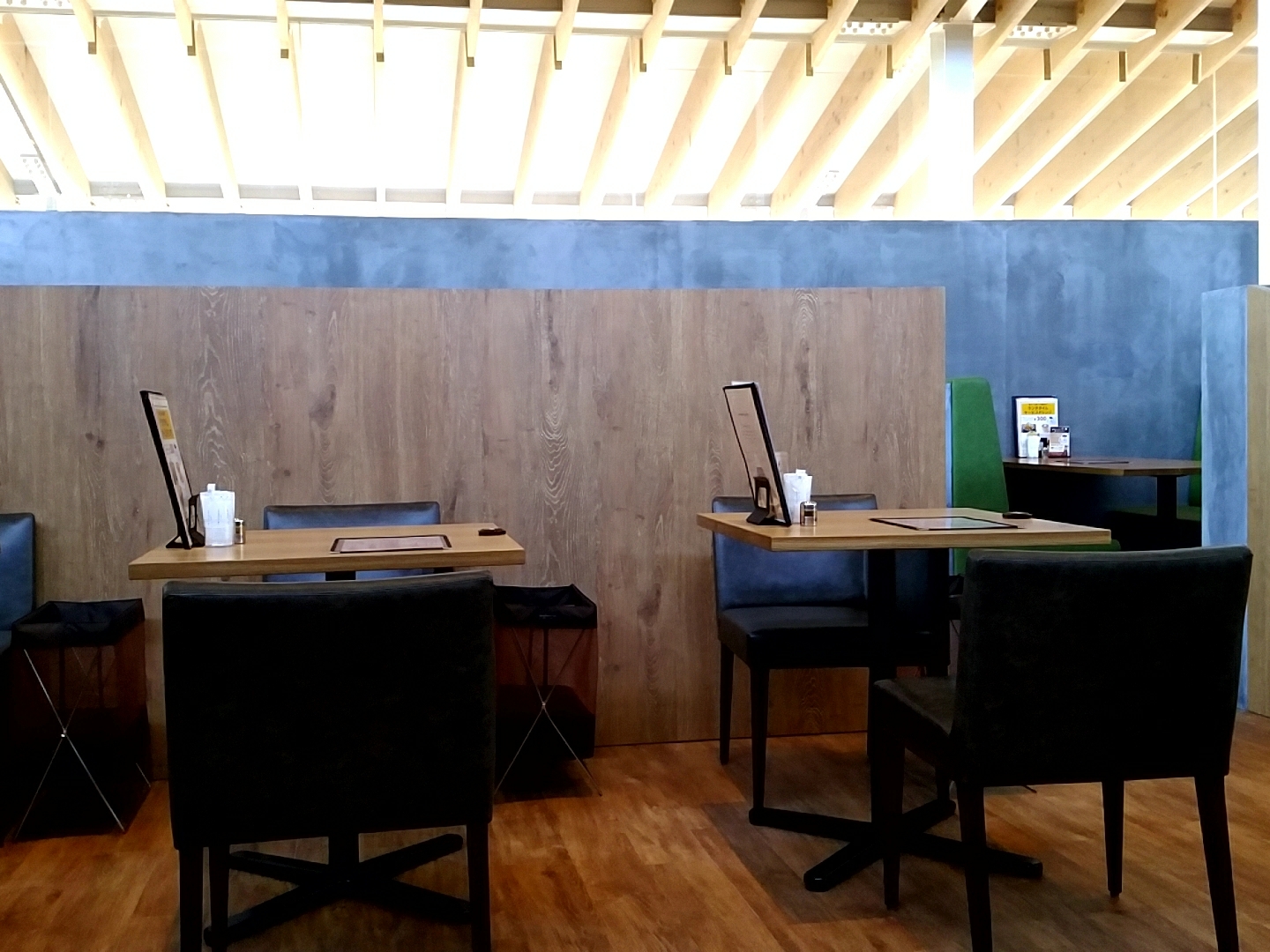 星乃珈琲店 宇都宮若松原店 - 西川田 カフェ食べログ