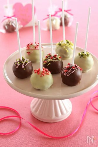 ホワイトチョコをバレンタインに！おすすめレシピと人気商品21選