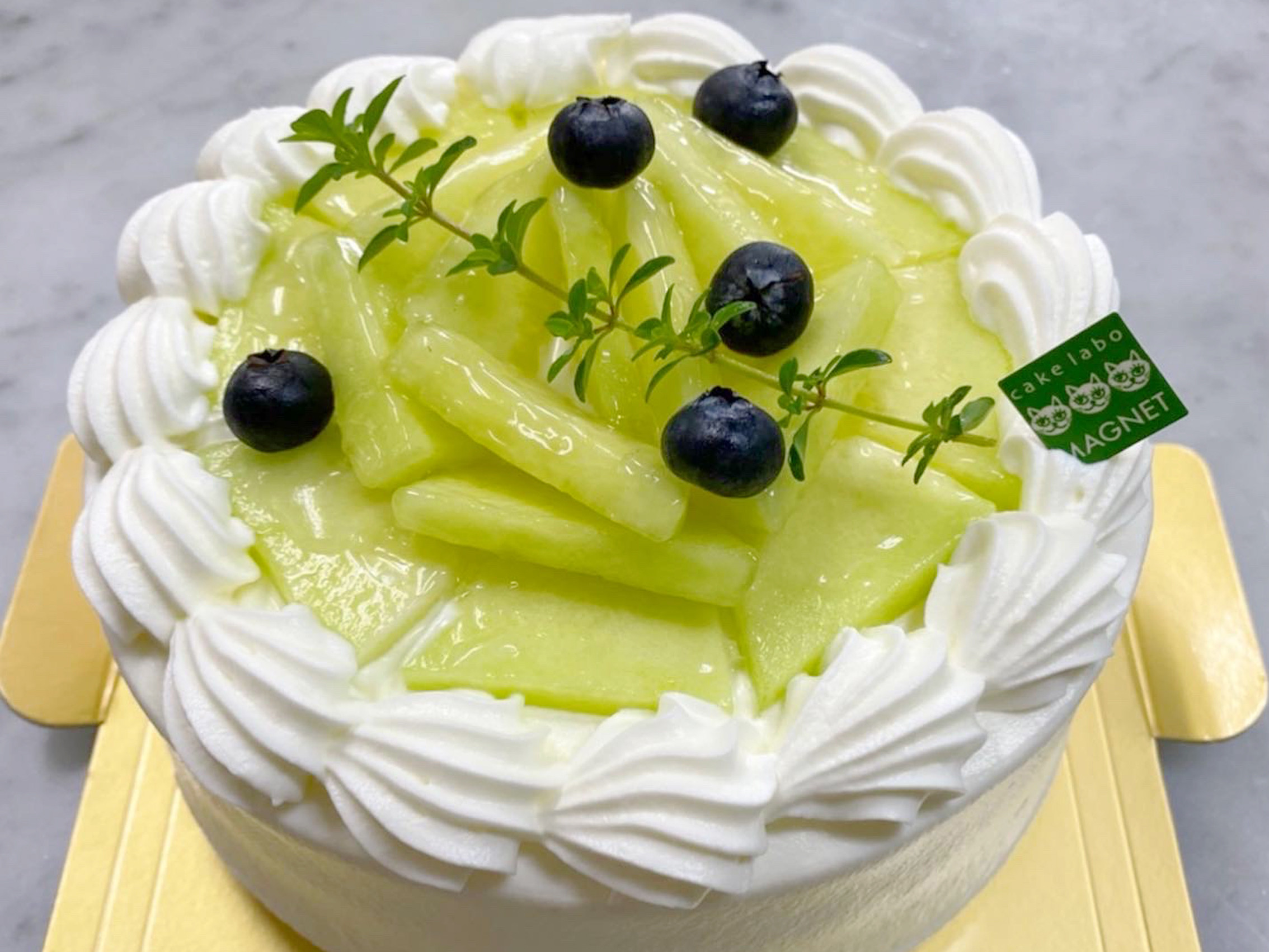 HARBS🍰メロンケーキharbsハーブスメロンケーキ 毎年夏に食べる めろんケーキ cafe