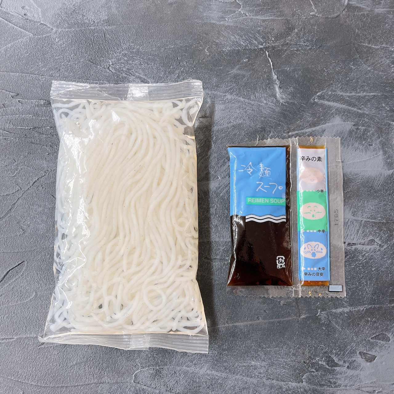 神レシピびっくり 混ぜるだけ ダイエット 糸こんにゃく冷麺の作り方 しらたきで冷麺 白滝冷麺