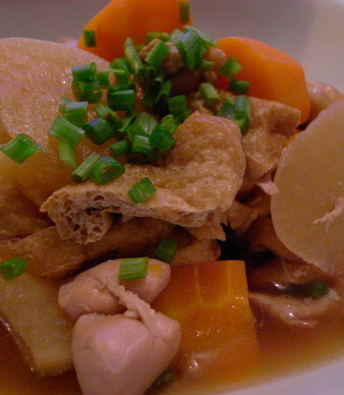 旨味ジュワッと♪ 鶏ひき肉とにんじんの巾着煮