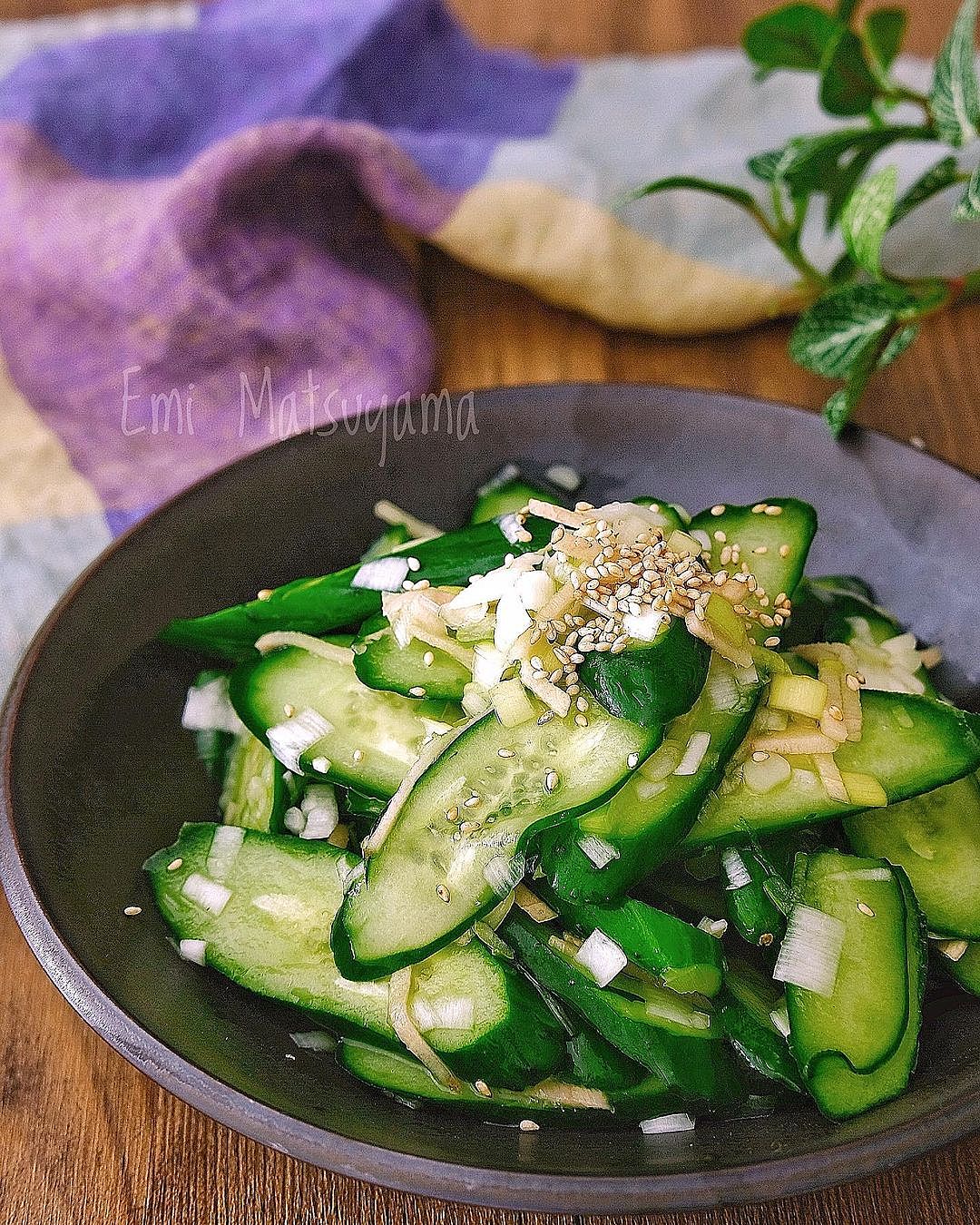 簡単に作れる！ きゅうりと大葉の生姜和え