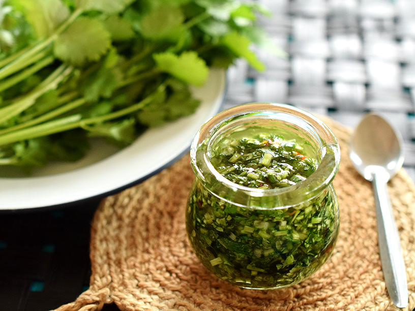 塩麹で新定番! チーズフリーでも絶品パクチージェノベーゼソース