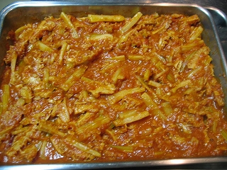 ☆ ハチノス刺しのきんぴら炒め ☆ 和牛ハチノス刺しを使ってきんぴらに♪ 柔らかくて弾力のあるハチノスがとっても美味しい😆 ハチノスにはタンパク質やコラーゲンビタミンB12.・K や亜鉛などがとっても豊富！ 疲労回復や免疫力UP アレルギーや骨粗鬆症の予防 神経や