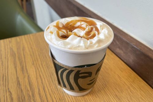 甘々で美味しいよ～！スタバの新作モカで「ホットチョコ」風カスタム、やってみた。東京バーゲンマニア