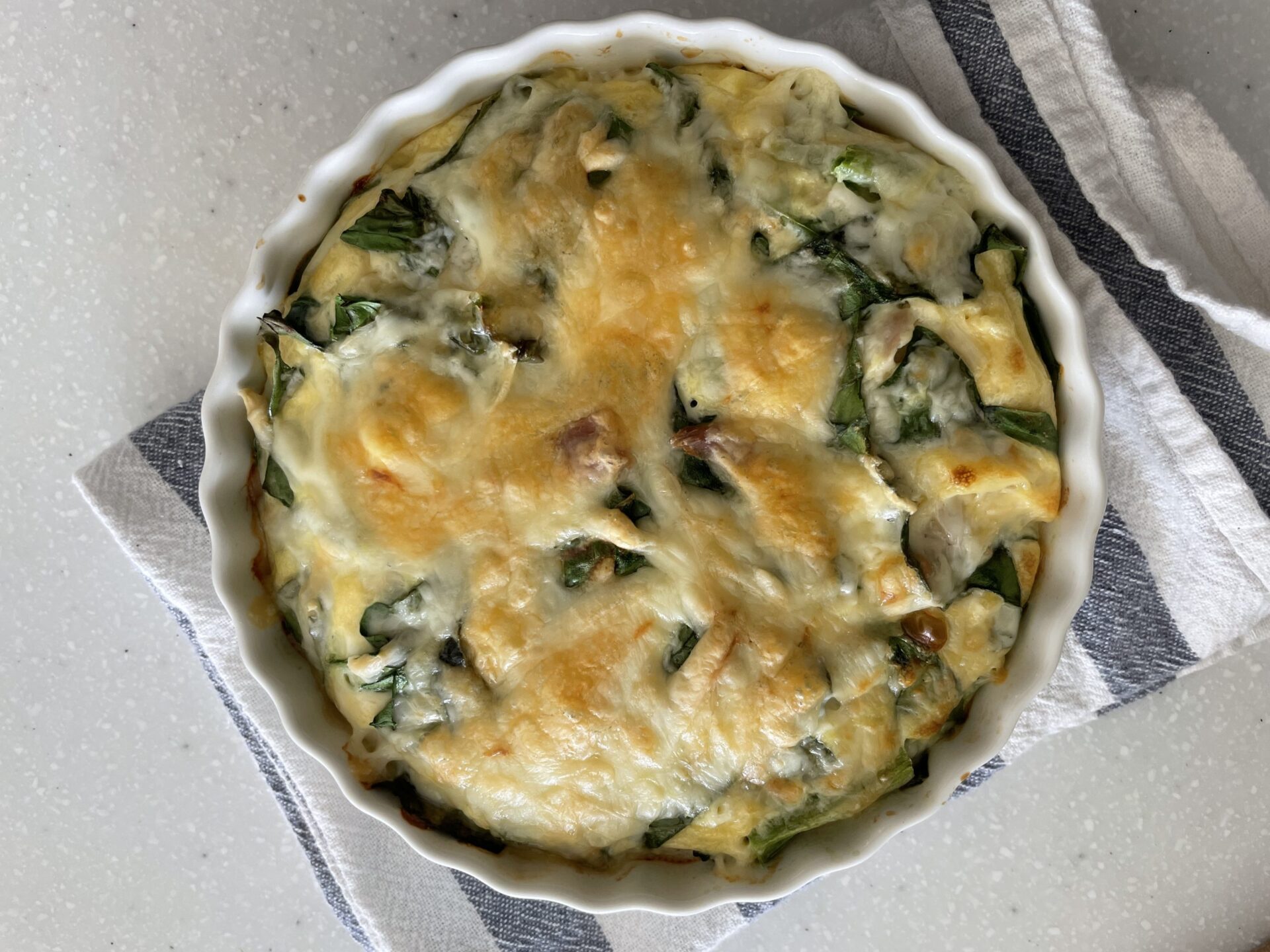 ほうれん草を使った人気キッシュレシピ15選♪フライパンレシピも！の人気レシピ・作り方デリッシュキッチン