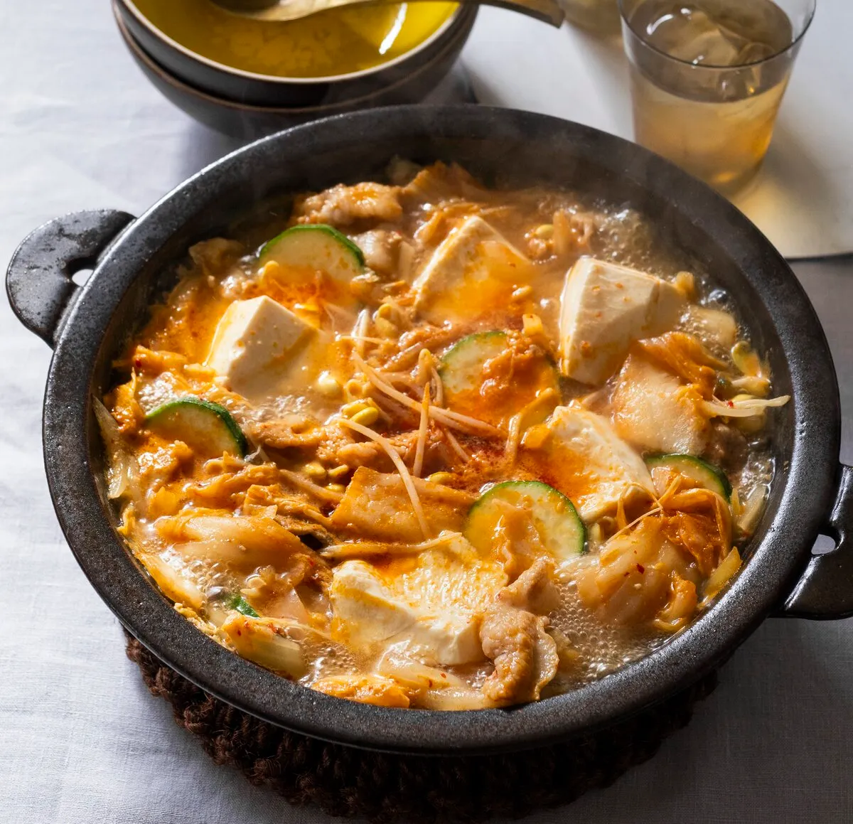 身近な材料を放り込むだけ！お出汁が出て極ウマ！スンドゥブ 純豆腐 チゲの作り方 Sundubu jjigae Spicy soft tofu stew