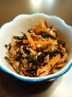 崎陽軒のシウマイ弁当で主役にも負けない名物おかず「筍煮」の食べ方についてこだわってみた DJメシ- メシ通ホットペッパーグルメ