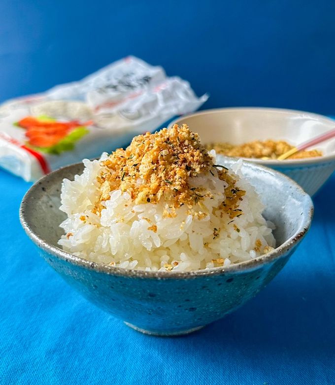 揚げ物で残ったパン粉や小麦粉でドーナツ