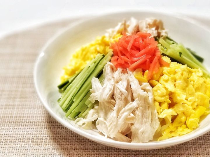 冷やし中華には何をのせたらいい？定番の具材から変わり種までご紹介デリッシュキッチン