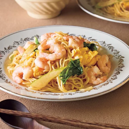 卵だけで焼きそば♪