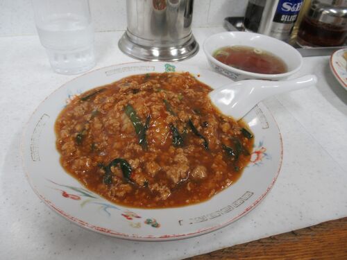 娘娘 埼玉県上尾市行列のできる町中華