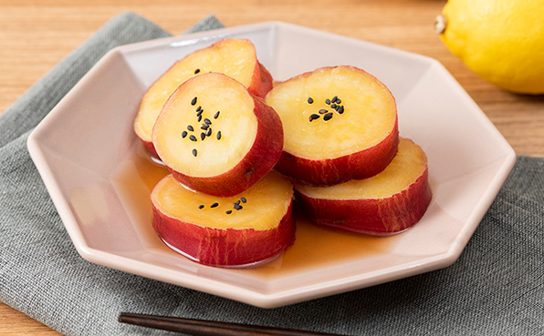 さっぱりほくほく♪ さつまいものレモン煮
