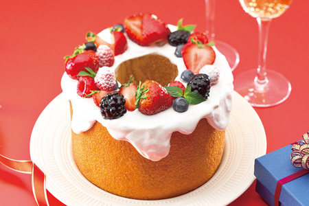 コスパとデカさが話題！無印良品「特大バウム」でお手軽クリスマスケーキ作りに挑戦おうちごはん