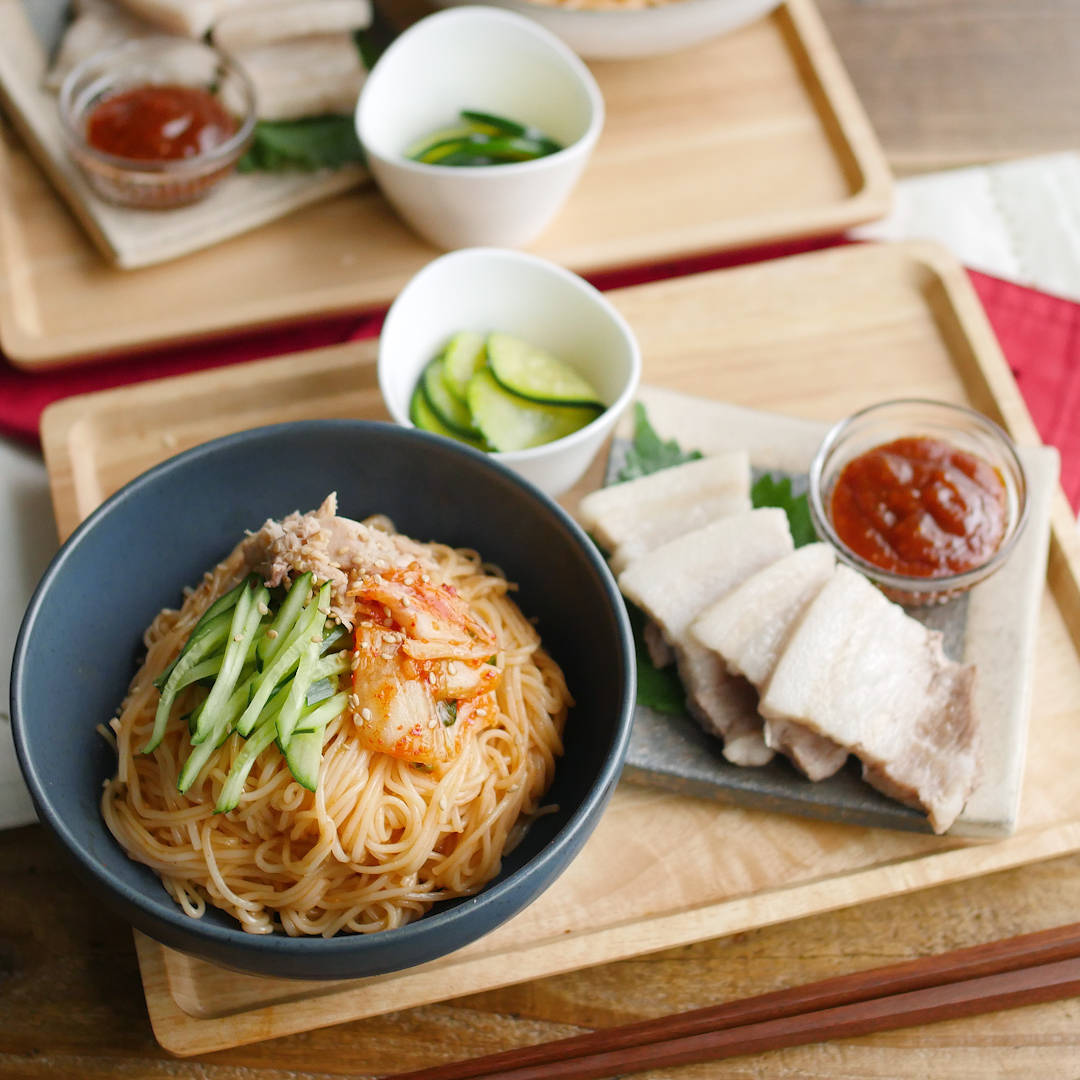 自分でつくる 素麺定食 かやくご飯付き「どたぐつ」をはいて