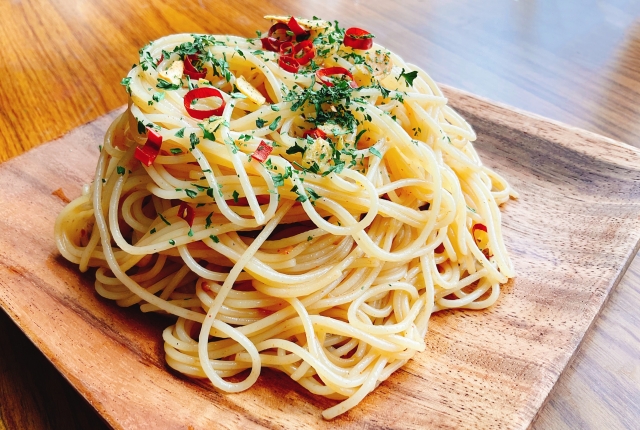 包丁使わずに簡単1人前！ お手軽ペペロンチーノ