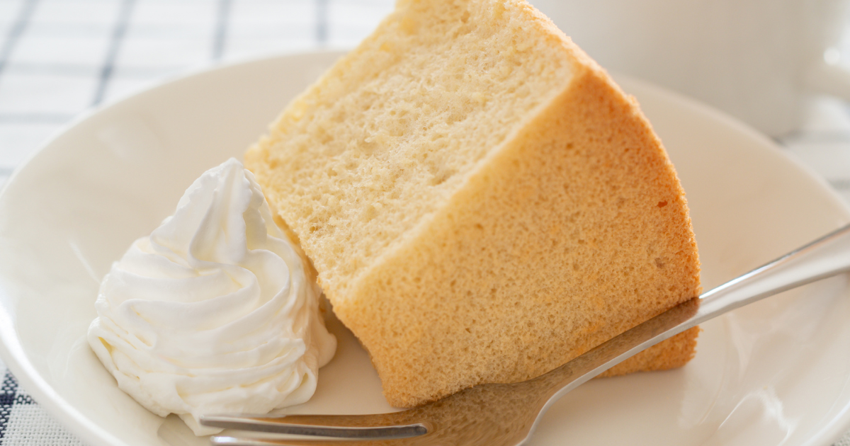 保存版 失敗しない！ふわふわシフォンケーキのカット方法