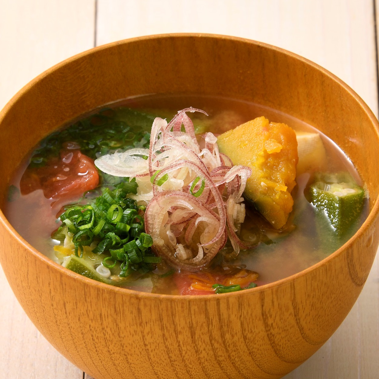 夏野菜たっぷり味噌汁レシピ -味噌汁のレシピ紹介や味噌のお役立ち情報 365日カンタン味噌汁レシピ